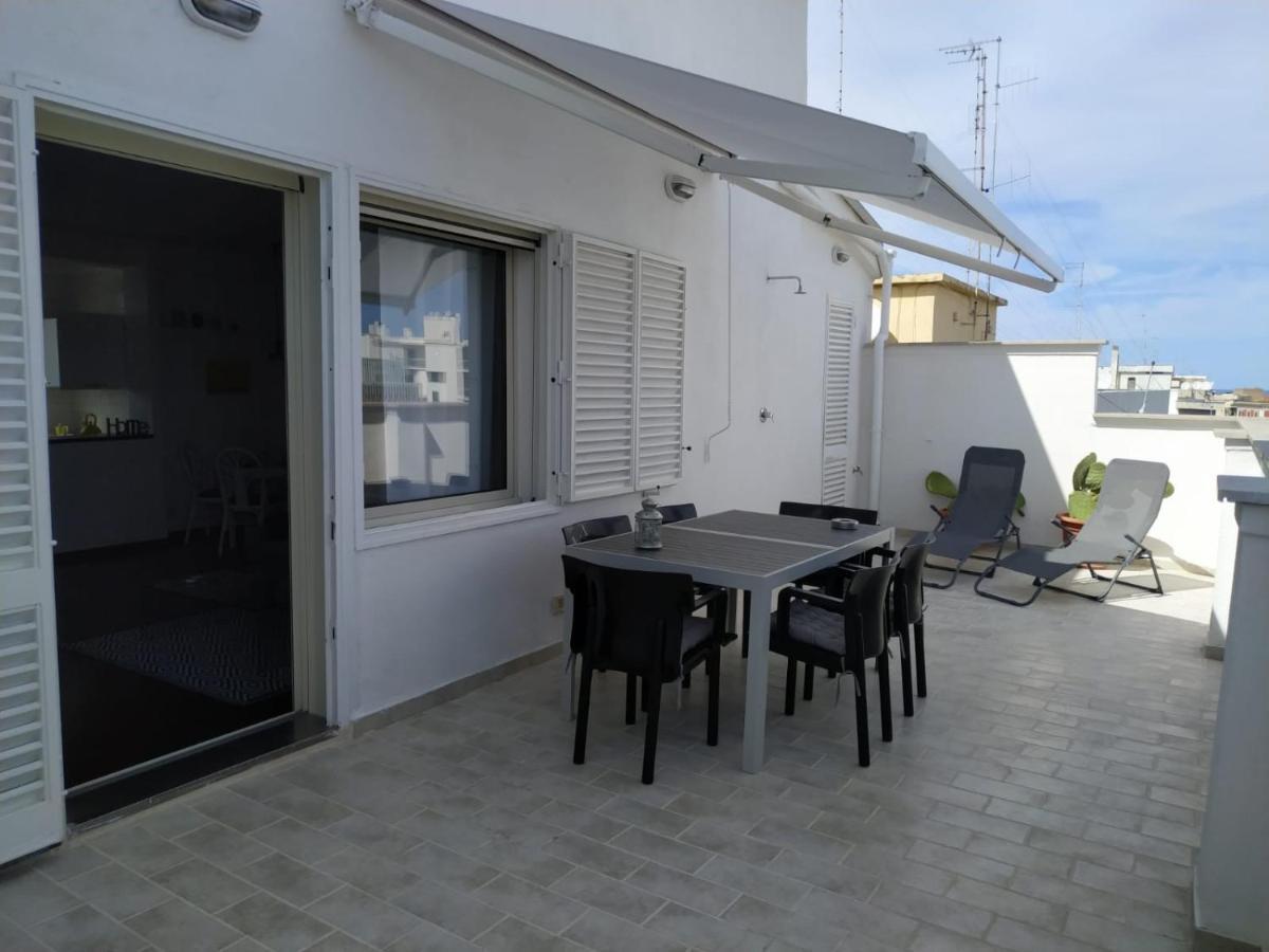 Michi'S Home - Attico In Centro Μπάρι Εξωτερικό φωτογραφία